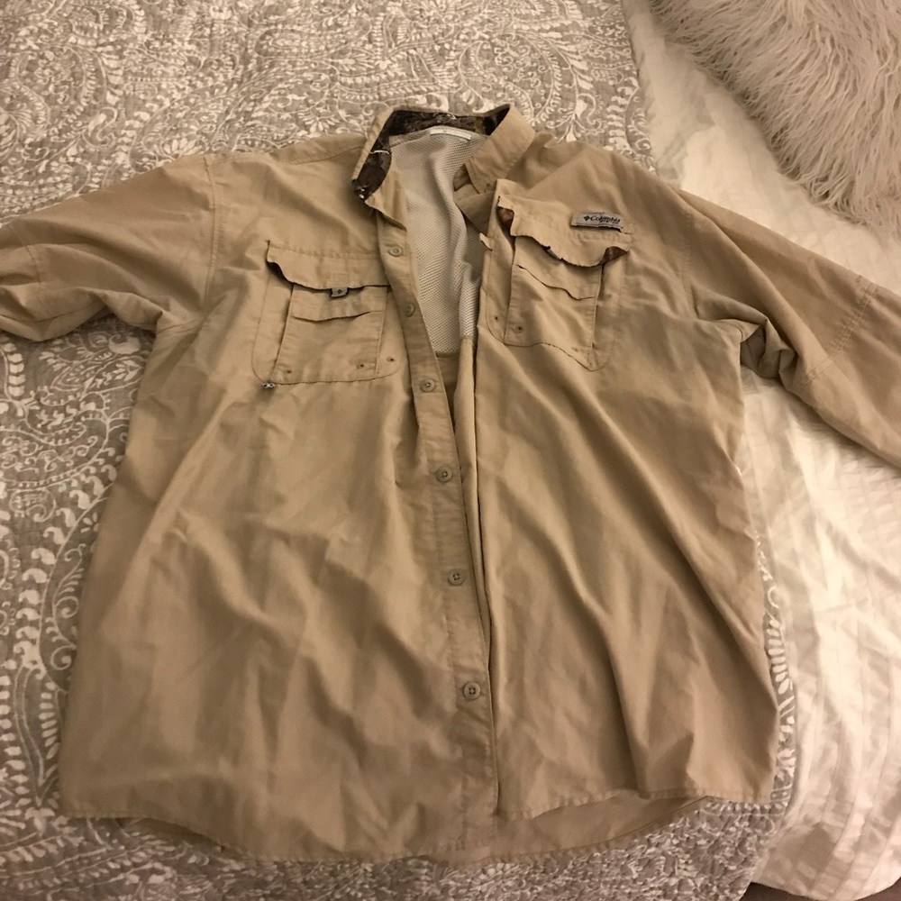Tan Columbia